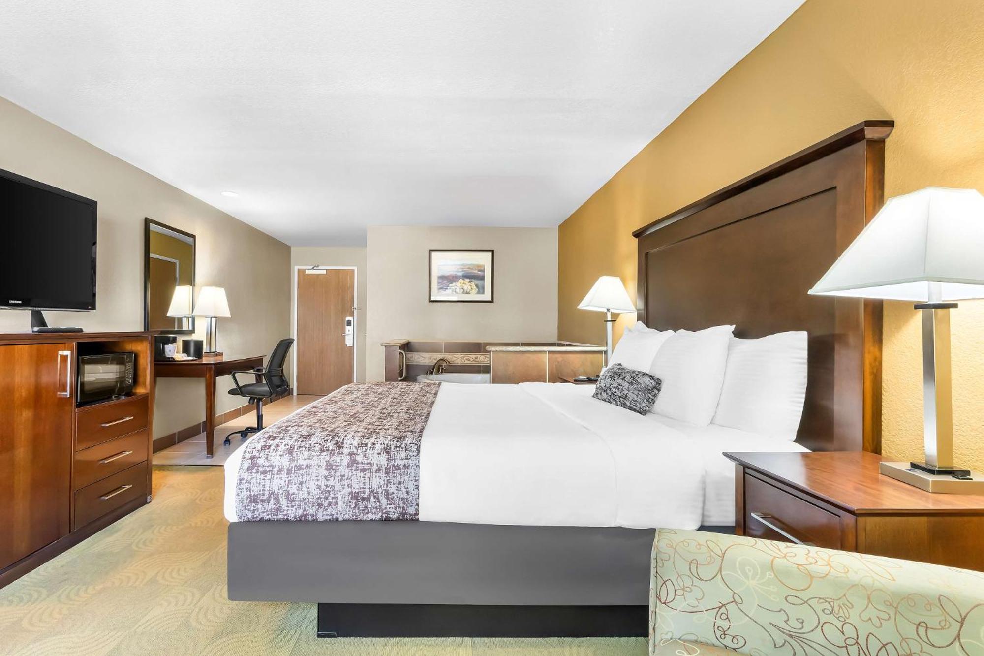 Best Western California City Inn & Suites Buitenkant foto