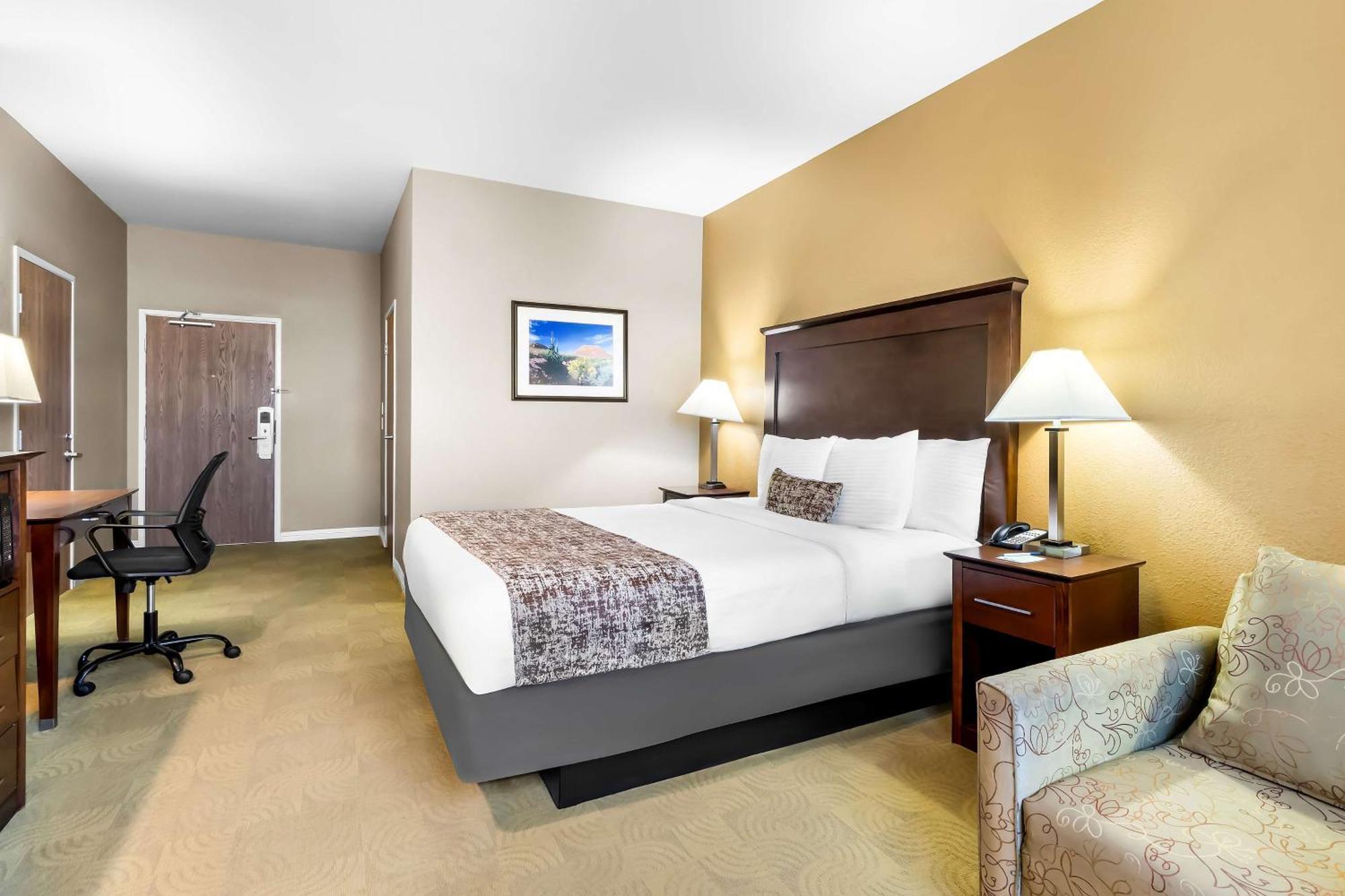 Best Western California City Inn & Suites Buitenkant foto