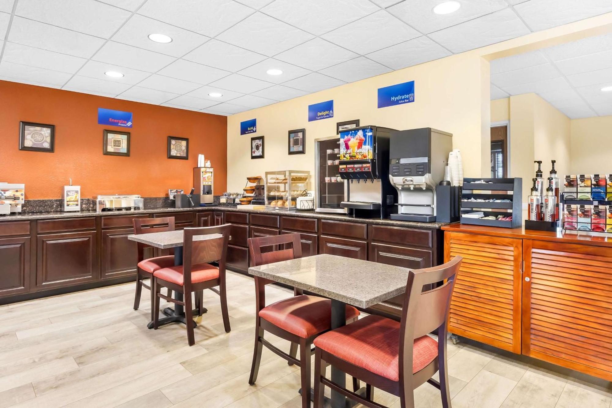 Best Western California City Inn & Suites Buitenkant foto