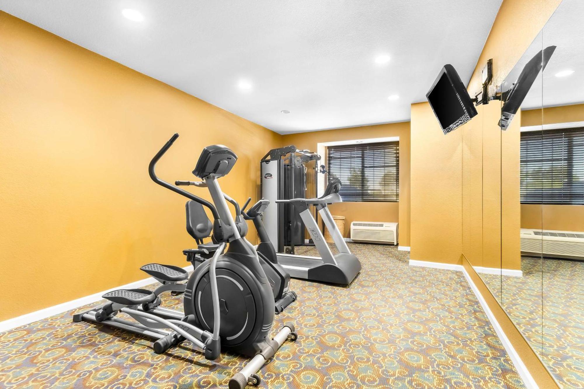 Best Western California City Inn & Suites Buitenkant foto