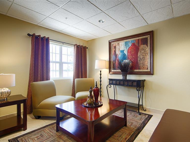 Best Western California City Inn & Suites Buitenkant foto