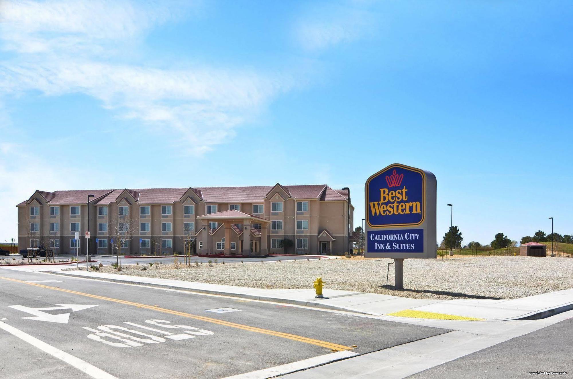 Best Western California City Inn & Suites Buitenkant foto